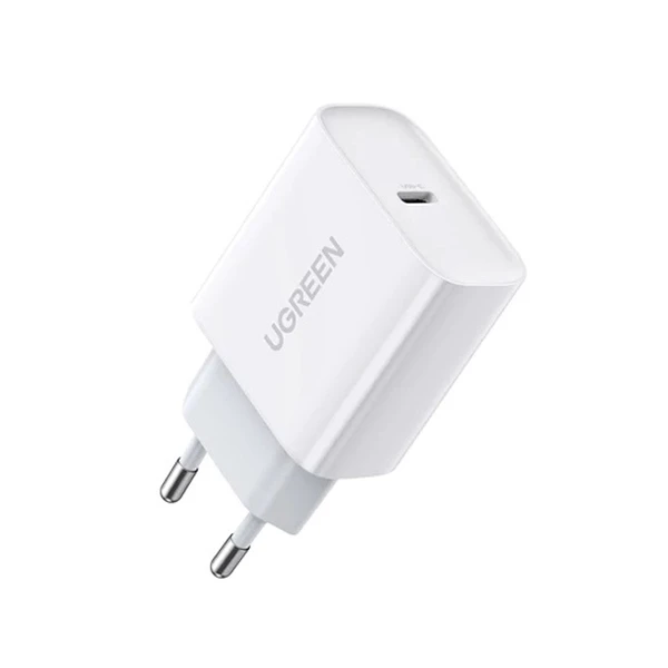 شارژر دیواری ۲۰ وات با پورت USB-C PD یوگرین مدل CD137 همراه با کابل USB-C to Lightning